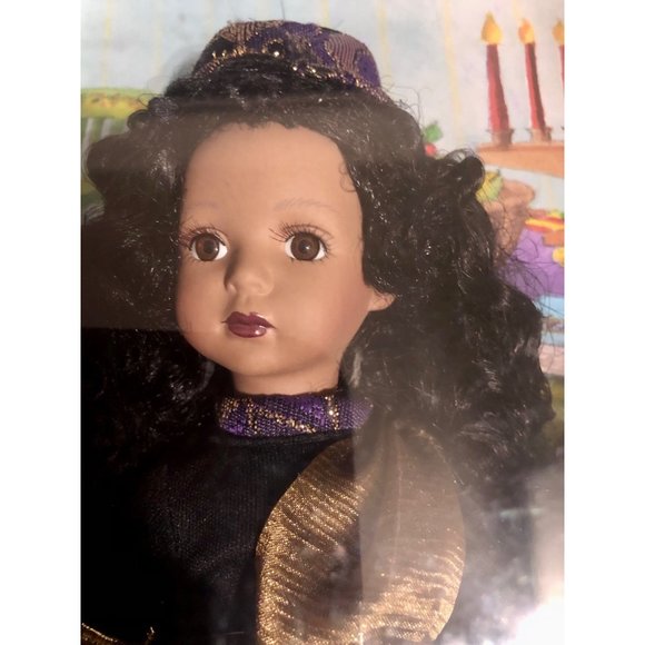 Doll bk brass key Africa santa around the world - Picture 2 of 3